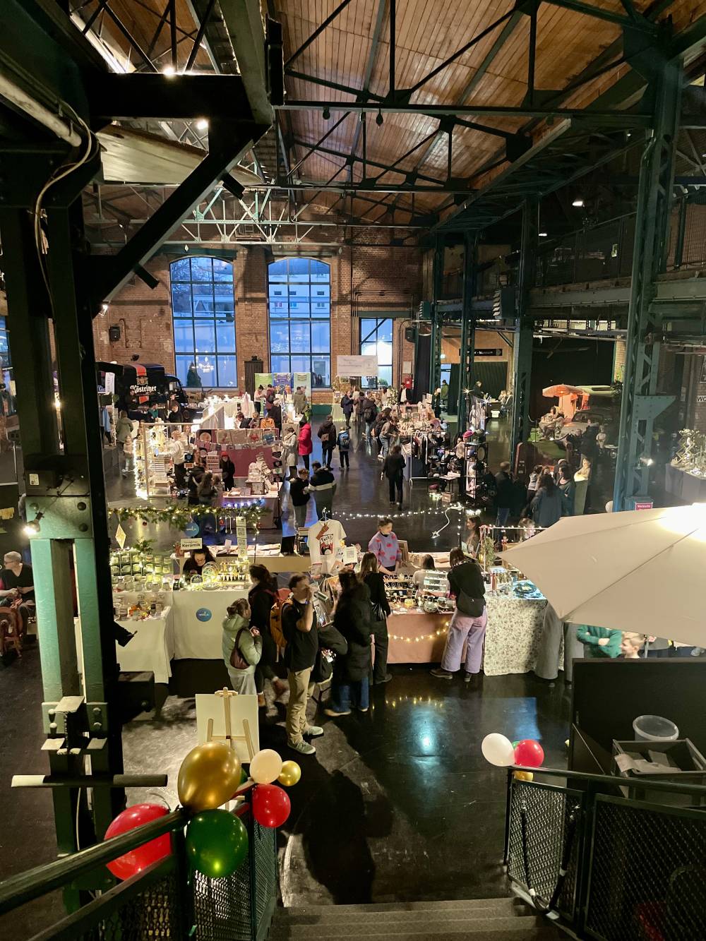 vonMIR. vonHIER. Kreativmarkt