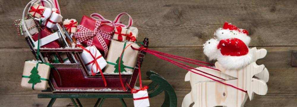 KUNSTHANDWERKERMARKT ZUM WEIHNACHTSMARKT WINDECKEN