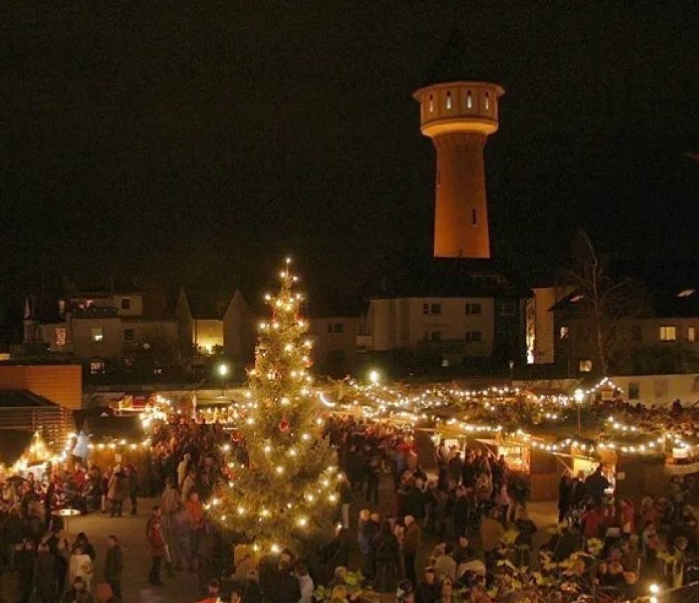 Kunsthandwerkermarkt im Eppelheimer Weihnachtsdorf
