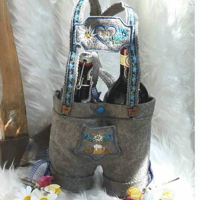 Biertragetasche Lederhose als Geschenk, Vatertagsgeschenk für den Mann oder zum Jubiläum ausreichend für zwei Bierflaschen. Personalisierbar