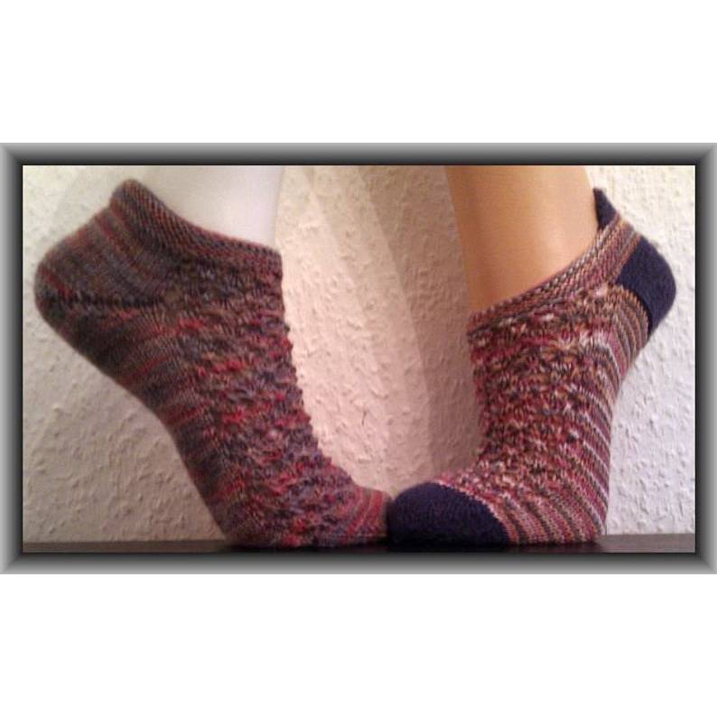 Strickanleitung für Sneaker-Sockenmuster "Little Jackys" mit zusätzlicher Varianten Bild 3