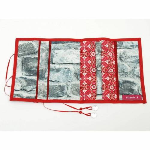 Schmucktasche, Schmuckrolle, Schmucktasche, Schmuckaufbewahrung, Reise, unterwegs, Aufbewahrung, Utensilo, grau, rot, handgemacht, Unikat