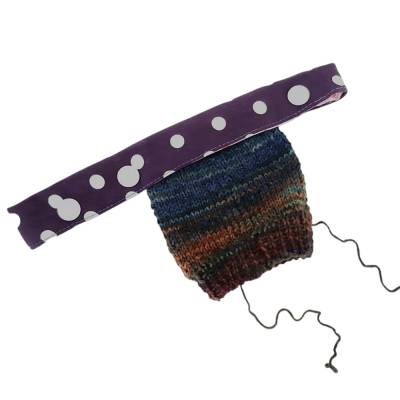 Nadelspiel Halterung, Etui für 15-20 cm Nadelspiel lila gepunktet