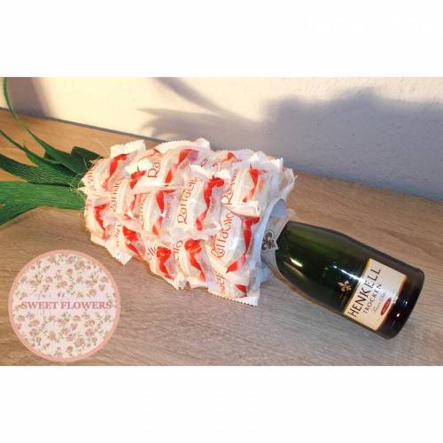 Raffaello Ananas mit Sektflasche - mit 34 Pralinen Größe 2 Geschenk Geburtstag Vatertag Valentinstag