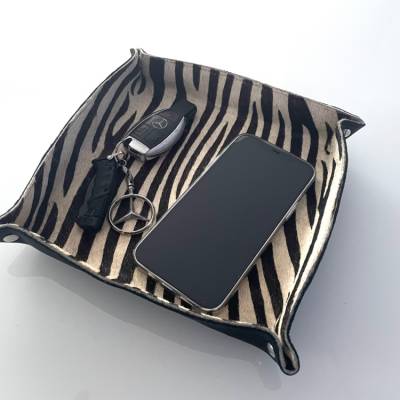 Ablage aus Kuhfell mit Zebraprint und Leder