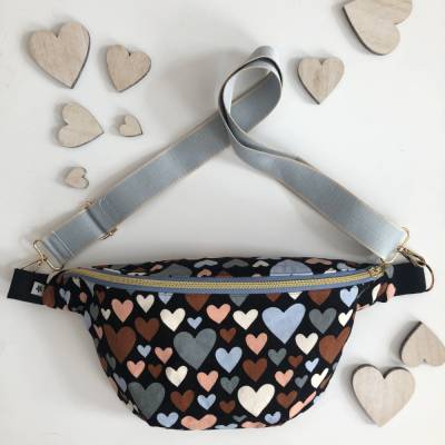 VERSANDFERTIG! HERZCHEN Bauchtasche Crossbag groß aus Babycord – zimtblüte Streetstyle Umhängetasche