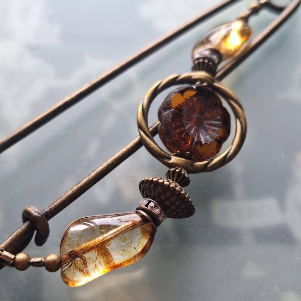 Tuchnadel Bernstein-Farben mit böhmischen Glasperlen, sehr große Bronze Schmucknadel Jugendstil N10-AB-5 Bild 2