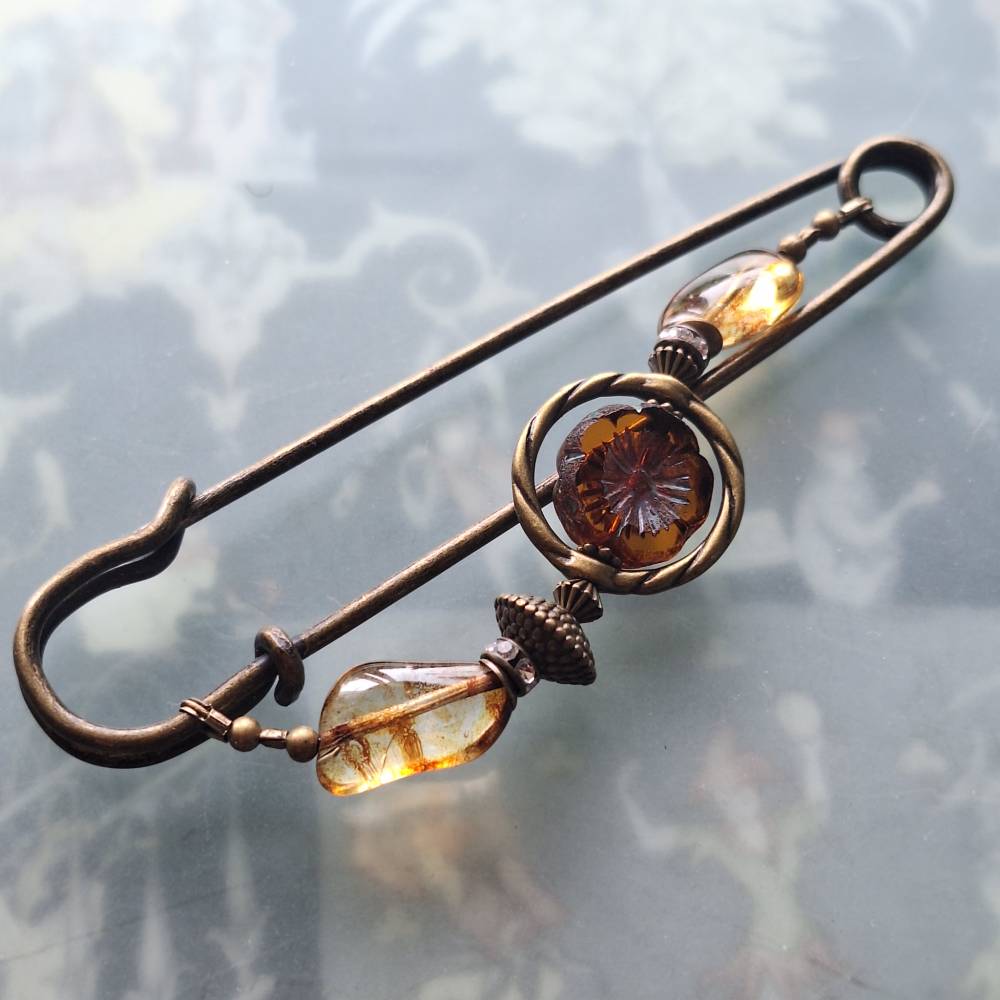 Tuchnadel Bernstein-Farben mit böhmischen Glasperlen, sehr große Bronze Schmucknadel Jugendstil N10-AB-5 Bild 8