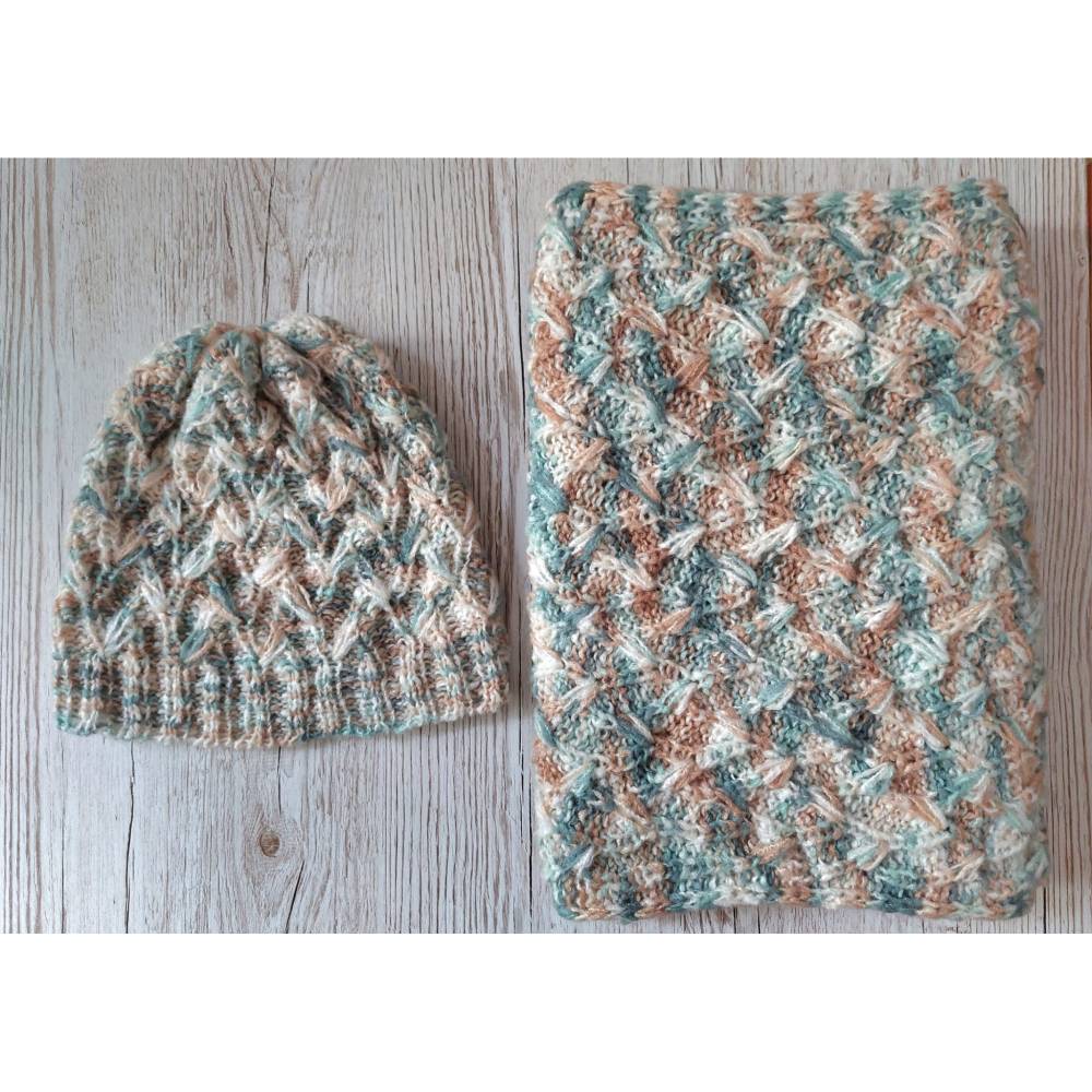 Mütze und Schal FEDERBOA | Strickanleitung Bild 10