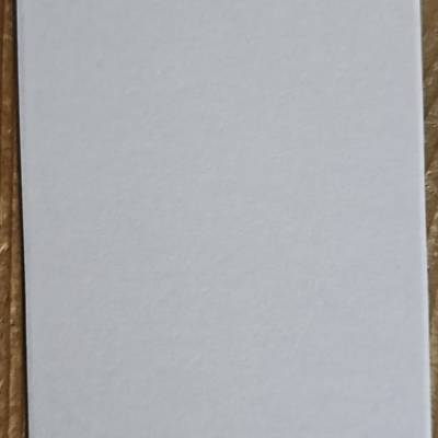 Karte mit Loch - ca. 140x49mm - Loch ca. 4 mm - Pappe - Lesezeichen, Schmuckpräsentation