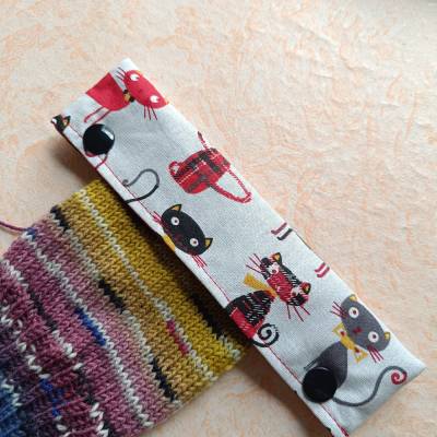 Nadelgarage, Nadelsafe, Nadeltasche für 15 cm lange Sockennadeln, mit  Katzen, i love knitting