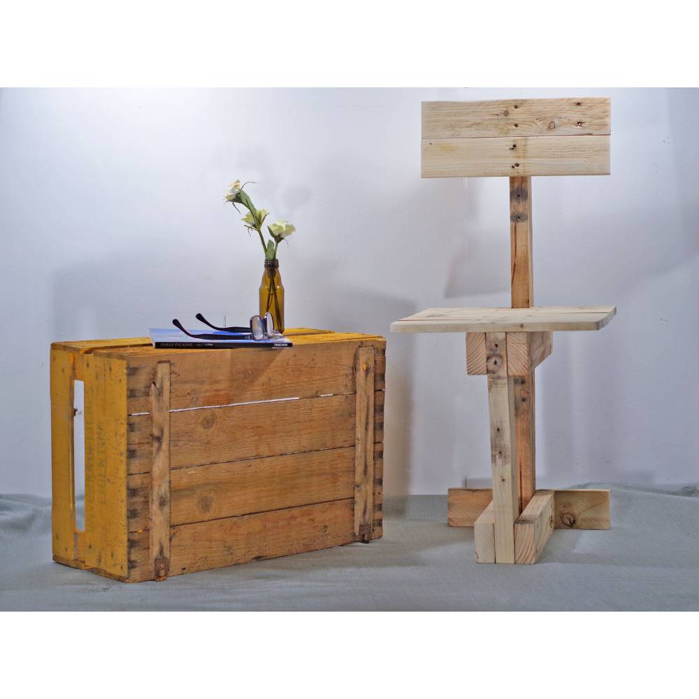 Kleiner Holzstuhl aus Palettenholz – Nachhaltiges Unikat für Garten & Balkon Bild 5