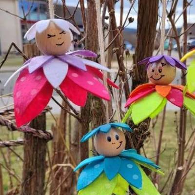 Bastelset Blumenkinder  aus Filz und Holz - Set aus 3 Stück