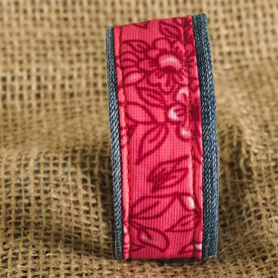 Stoffarmband mit floralem Muster, Blüten, rot-rosa