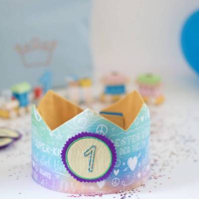 Geburtstagskrone „Super Kind“ | Stoffkrone mit Wechselzahlen 1–6 | Kinderkrone Handmade