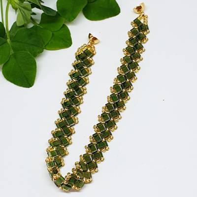 Armband dunkelgrün mit gold | 18,5cm | Magnetverschluss  | Geschenk
