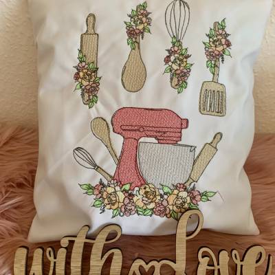 Stickdatei Küchenutensilien mit Blumen – Set 941, Küche, Kochlöffel, Schneebesen & Küchenmaschine