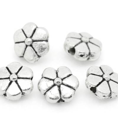 20 Stück / Metallperlen / 8 mm / silberfarben / O1-0446