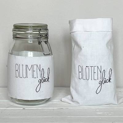 Stickdatei Schriftzüge Blumenglück und Blütenglück