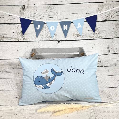 Namenskissen Junge Wal mit seinem Freund Kissenbezug Kinderkissen Kuschelkissen 30 x 50 cm personalisiert
