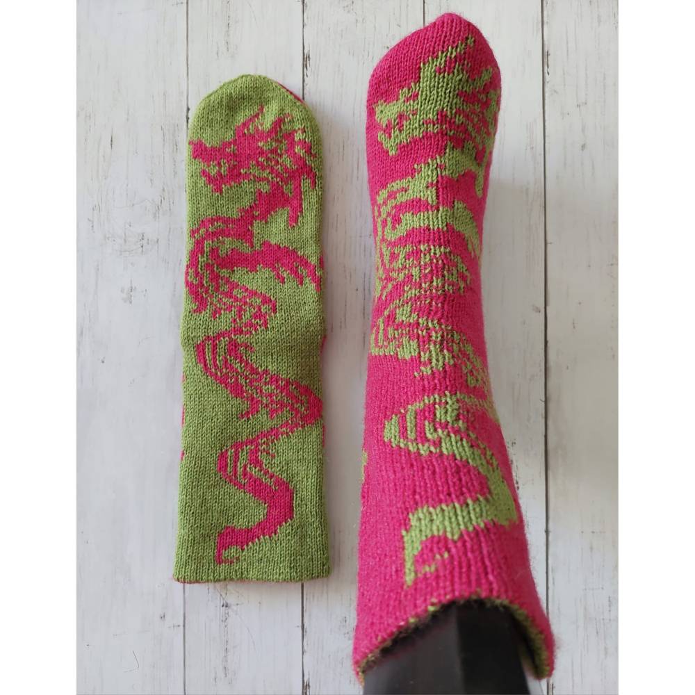DragonFire Socks Strickanleitung – Doubleface Socken für warme Füße Bild 10