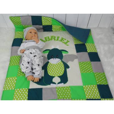 Krabbeldecke Patchwork mit appliziertem Drachen und Namen