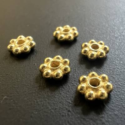5 Stück Blümchen / Blumen aus 925-Silber, vergoldet, 5 mm - F43