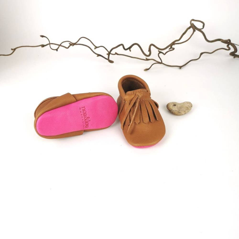 Lauflernschuhe mit Namen, Babymokassins, Lederpuschen, Geschenk für schwangere Freundin, Geschenk Babyparty, Bild 5