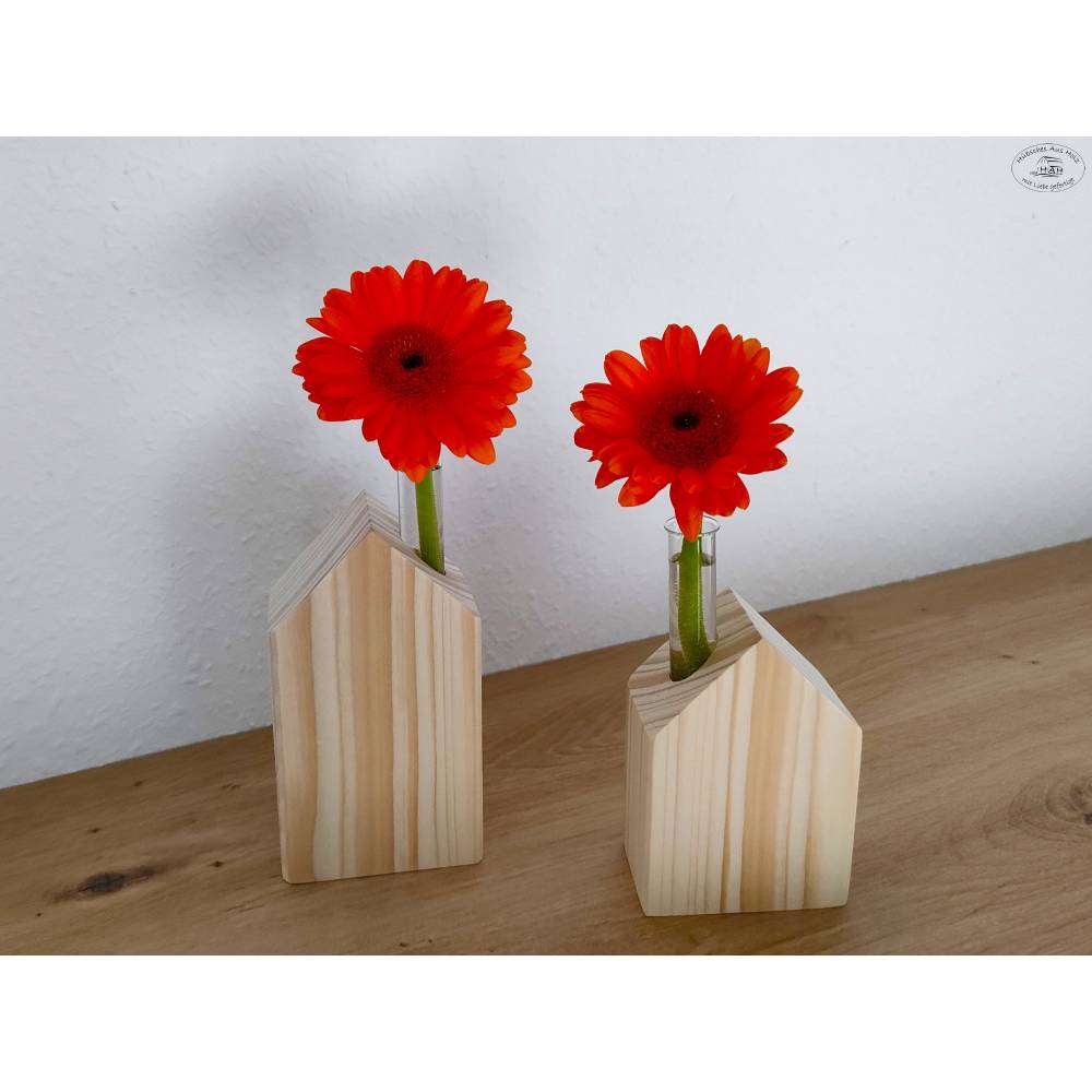 Holzhäuschen-Vase mit Reagenzglas aus Fichtenholz, 2er-Set