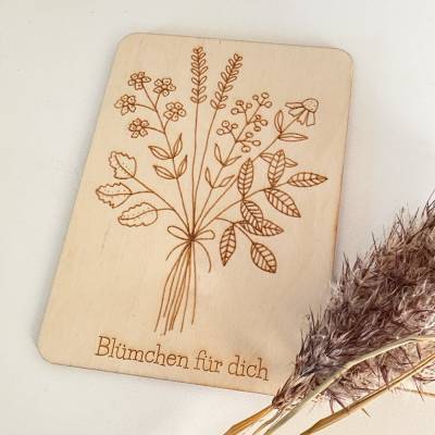 Holzkarte "Blümchen für dich", Grußkarte aus Holz mit Blumenstrauß Gravur