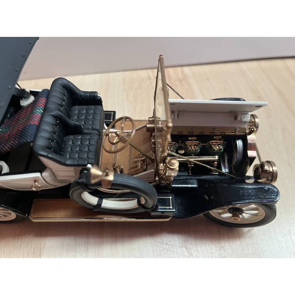 Modellauto 1:24 1912 Packard Victoria von Franklin Mint Precision