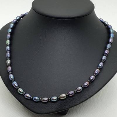 Edelsteinkette aus Süßwasserzuchtperlen 