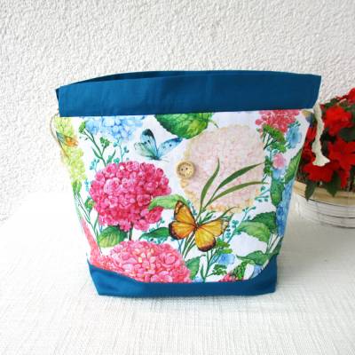 Projekttasche Handarbeitsbeutel Kordelzugbeutel aus Canvas und Baumwolle türkis Blumenmuster