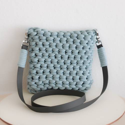 Tasche mit Crossbody-Gurt Misty (Hellblau) | Schultertasche | Handtasche