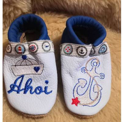 Echtlederpuschen für Kinder maritim - handmade - bestickt