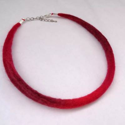 Rote Filz Halskette für Frauen und Männer, unisex Filzschmuck, Naturschmuck, Halsreif gefilzt, Gr.M, 48,5cm