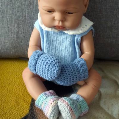 Häkelanleitung: süße Puppenhandschuhe