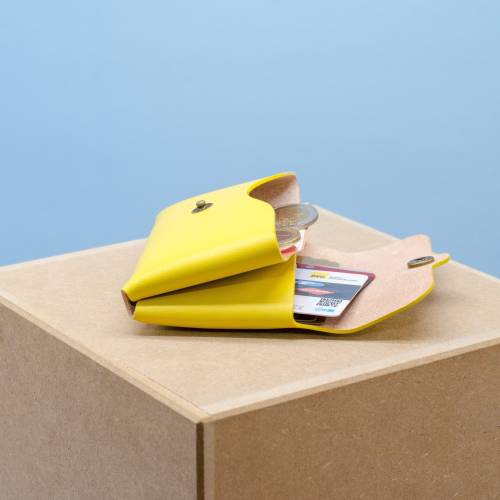 Schlanke Leder Geldbörse für Frauen und Männer 11x7x1,5cm. Kleiner Leder Geldbeutel für Ihn und Sie.