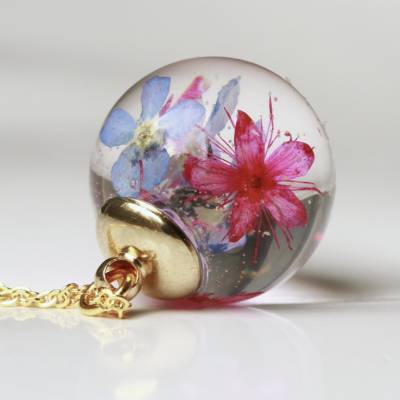 Kette Vergissmeinnicht Sandelholz pink vergoldet Geschenk Frauen Freundin Mutter