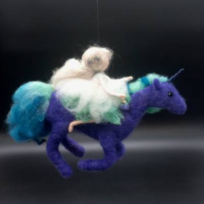 Elfenprinzessin JOELLE mit Einhorn LAVENDER - Filzfee Mobile Deko Kinderzimmer Merino Geschenk