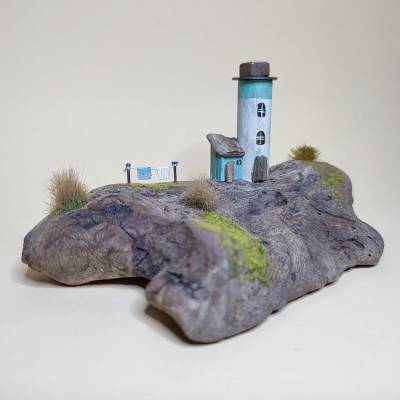 Maritime XS Deko auf Treibholz mit Leuchtturm, shabby style, maritim, Meer, Nordsee, Atlantik, Diorama, Irish