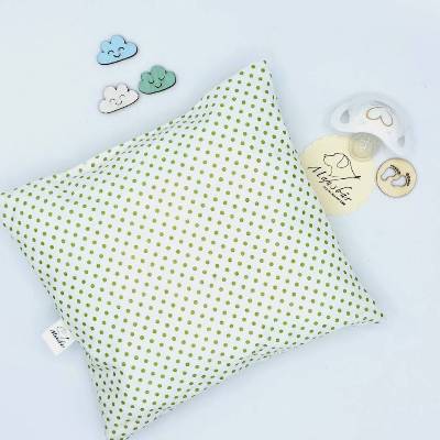 Kinderkissen mint mit weißen Punkten – Kuschelkissen 16x16cm – Schmusekissen für Babys