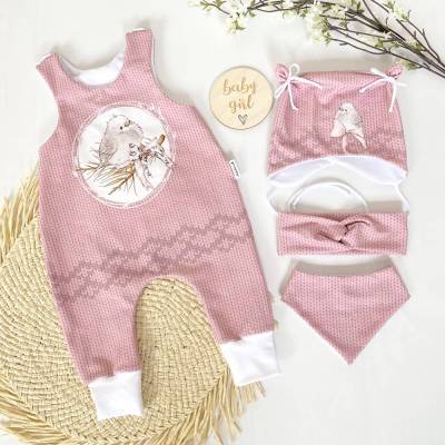 4-teiliges Babyset: Strampler, Babymütze, Haarband, Halstuch Größe 74