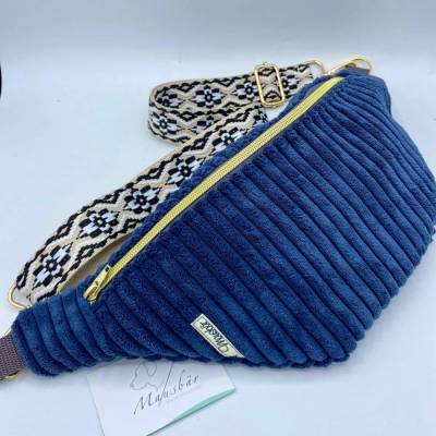 Crossbody-Bauchtasche aus Cord – groß, handmade, größenverstellbar & vielseitig tragbar