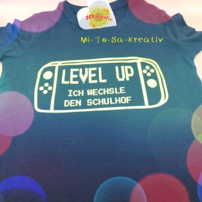 T-Shirt Level Up - weiterführende Schule - Schulstart - Einschulung