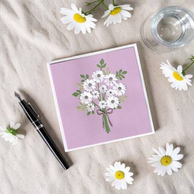 Handgemachte Glückwunschkarte Gänseblümchen – Klappkarte mit Blumenstrauß ohne Text, Unikat, 16x16cm, inkl. Umschlag