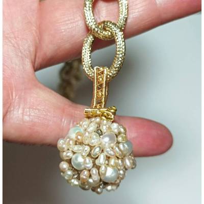 Dicke Gliederkette mit Ball aus Perlen Barockperlen moderner Brautschmuck