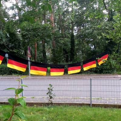 Wimpelgirlande, 7 Wimpel, Deutschland Wimpel, Wimpelkette, schwarz rot gold, Fähnchen-Girlande. Fußball-Fan