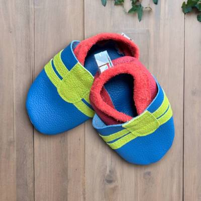 Lederpuschen Gr. 20/21 – Krabbelschuhe aus Bioleder, handgefertigte Hausschuhe für Kinder