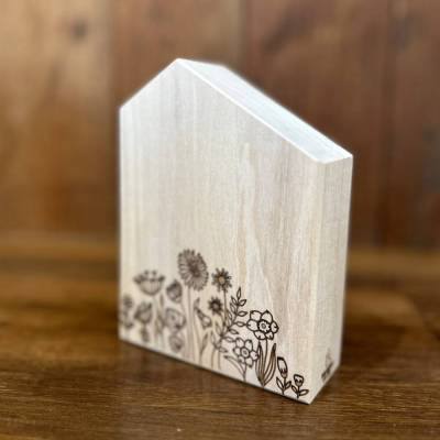 Modernes Holzhaus in verschiedenen Varianten